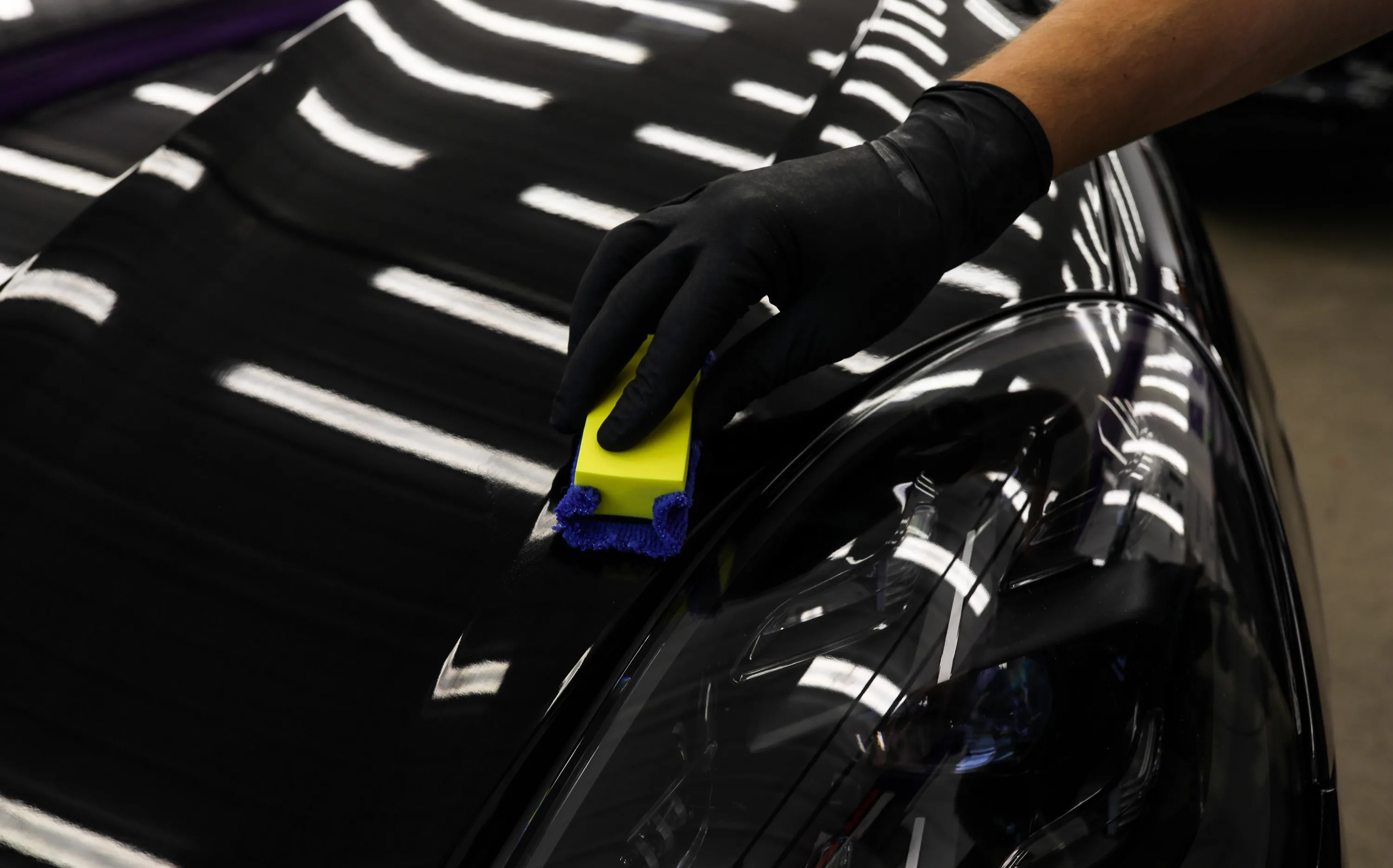 Protective Coatings Icon